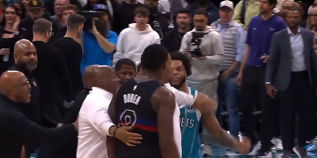 包含底特律活塞关键时刻豪取连胜，志在欧超杯名次提升，球迷炸锅，资深球员宣示担当的词条-开云