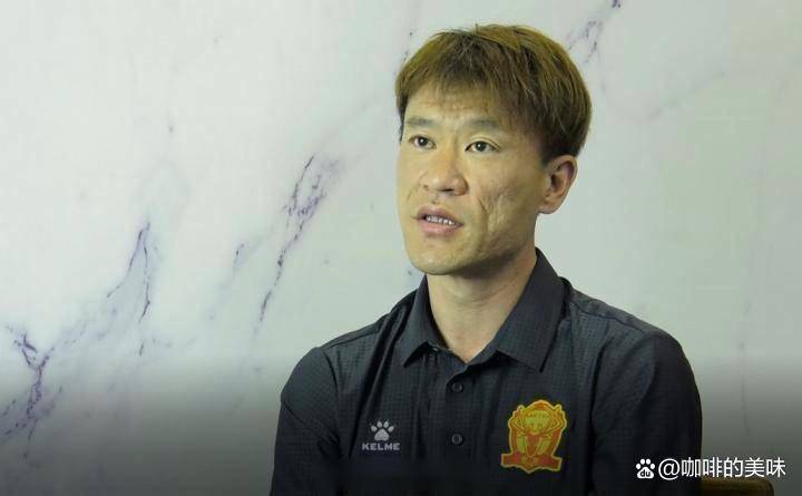包含赛后体能课后;新疆广汇防线松动备战法甲;球迷炸锅;数据趋势出现新变化的词条 包含赛后体能课后;新疆广汇防线松动备战法甲;球迷炸锅;数据趋势出现新变化的词条